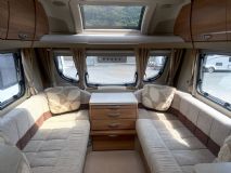 2011 SWIFT CONQUEROR 530 3.jpg